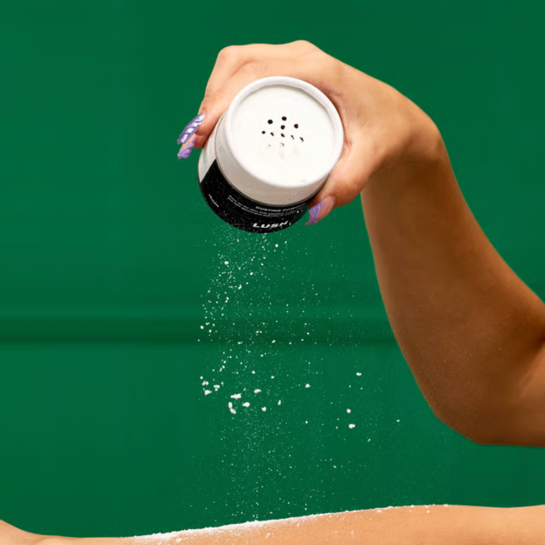 Lush Sticky Dates Dusting Powder