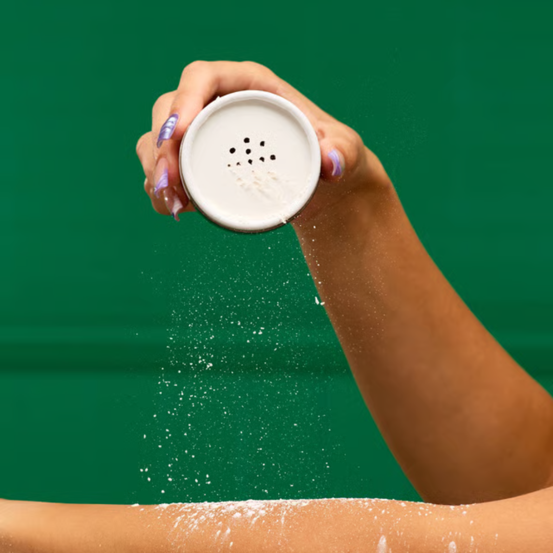 Lush Sticky Dates Dusting Powder